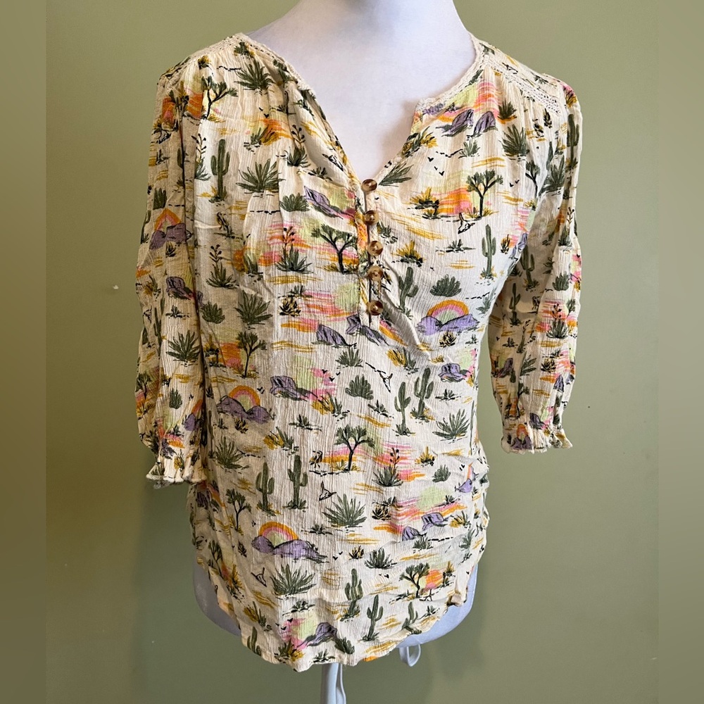 Democracy Desert Print‎ Blouse